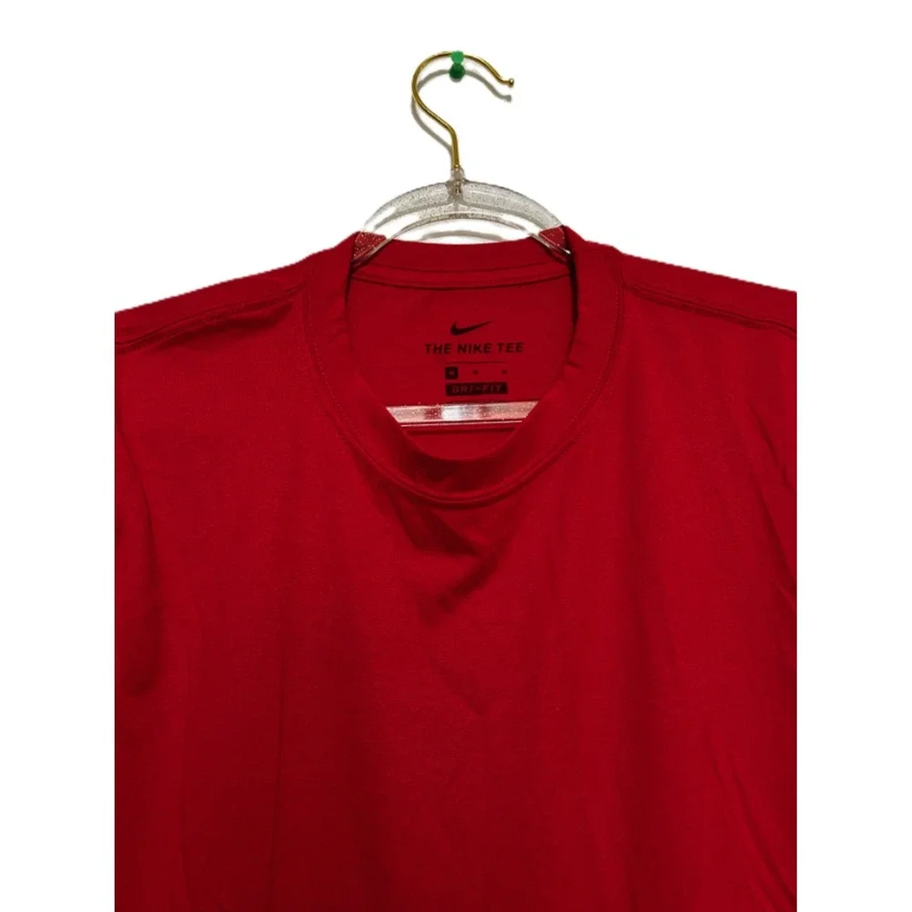 Nike Mens Dri-Fit T-Shirt Short Sleeve Red Performance Training Tee Medium